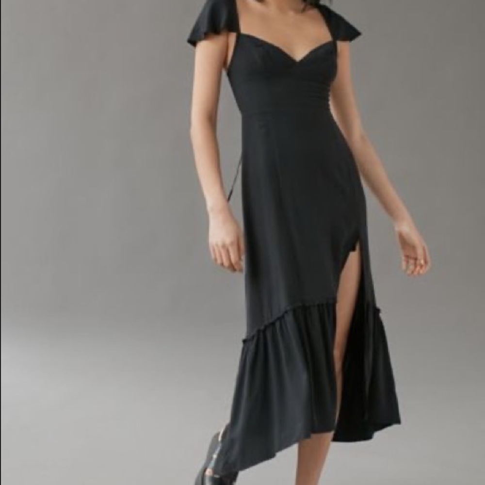 UO Siren Strappy Black Midi Dress M